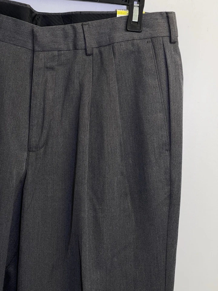 NWT Covington Sears Trousers Mens 34x30 Gray Pleated Cuffed Classic Perfect Pant - Image 2 of 4