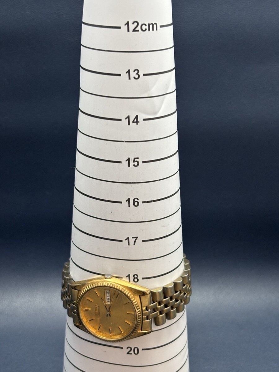 Vintage Seiko 7N43-8111 Gold Tone President Date/Day Quartz Watch