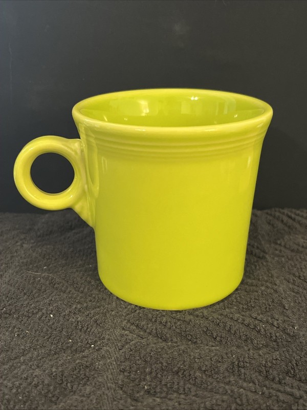 Fiesta Fiesta Ware Coffee Mug Cup Lemongrass Green USA Ring Handle