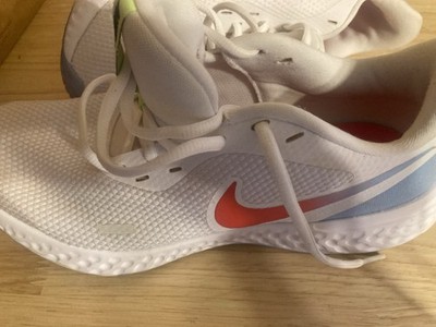 Nike White Running Shoes With Melon And Baby Blue Accents Size 9 Women s