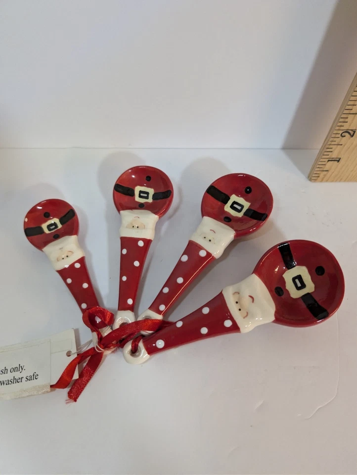 Jolly Jar Santa Ceramic measuring Christmas spoons 4 pc. set Small Chip - Image 2 of 4