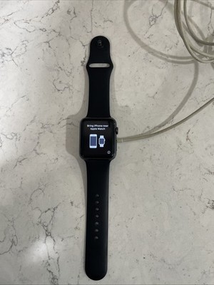 Apple Watch 1st Generation 42mm 7000 Series Black - Factory Reset