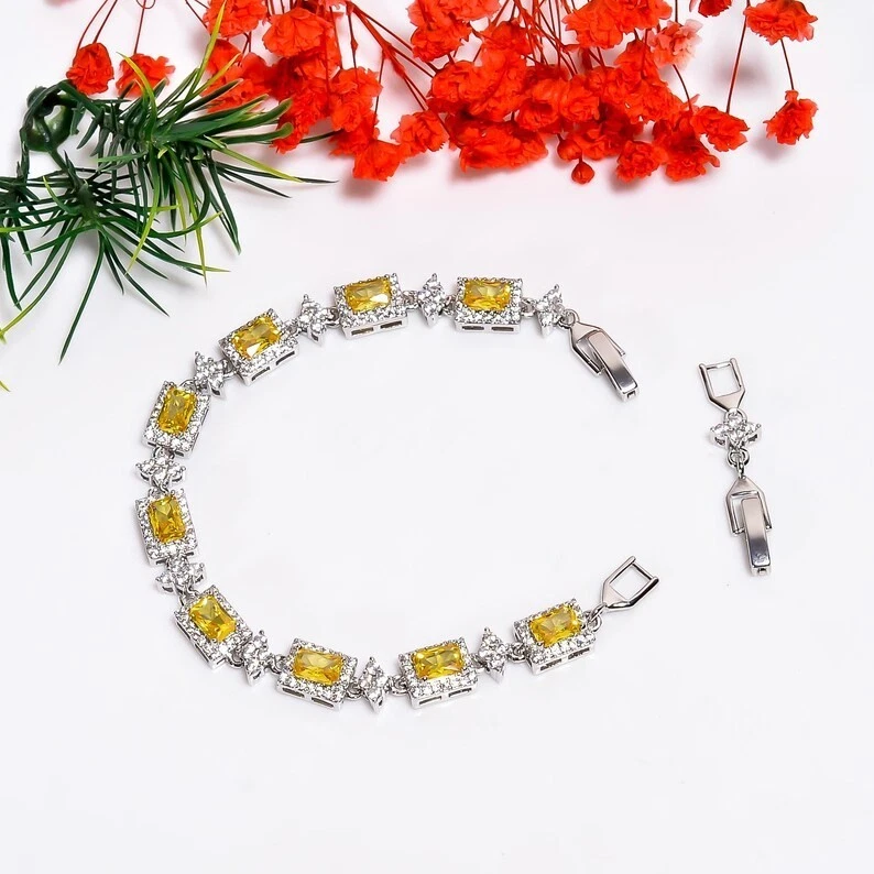 12Ctw Emerald Lab Created Yellow Sapphire Tennis Bracelet 14K White Gold Plated Foto 3 de 4