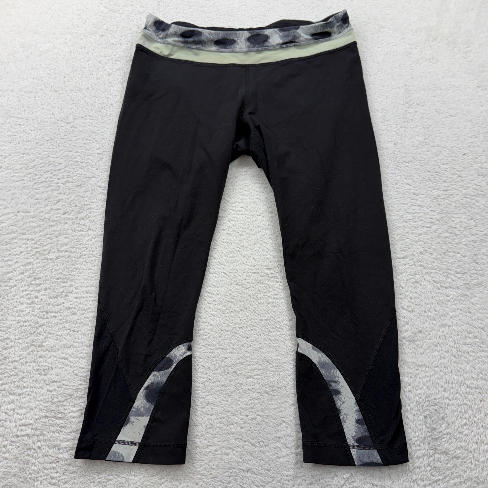 Lululemon Black Athletic Cropped Leggings Women's Size 10
