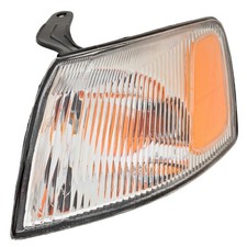 Corner Light For 1997-1999 Toyota Camry With Bulb Driver Side To2530126 Corner Light For 1997-1999 Toyota Camry With Bulb Driver Side To2530126