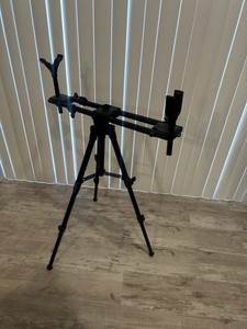 Adjustable Rifle Rest On Tripod