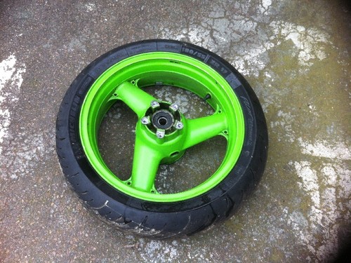 Hinterrad mit gutem Reifen 6mm Michelin 180/55 ZR17 DOT 3114 Kawasaki ZXR 750 H - Bild 2 von 2