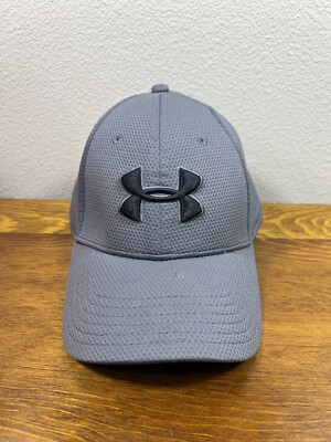 Under Armour Hat Cap Adult Size Medium Large Fitted Gray Logo Athletic Wear