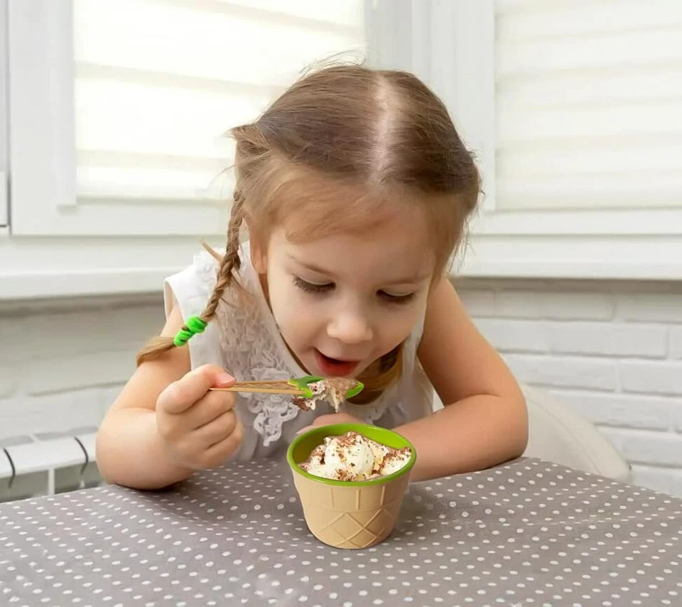 Juego de 4 tazas de helado de plástico con cucharas tazones de postre para helado para yogur congelado Foto 2 de 4