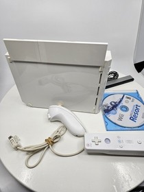 Nintendo Wii Console Cables and controller- Wii Sports Resort 🎮 Free Shippi 📦 