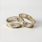 Pair Vintage Reed & Barton Sterling Silver Napkin Rings Raised Floral Rose 16 G