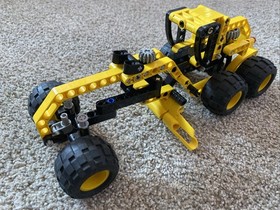 LEGO Technic 8451-1B Grader 100% Complete, No Instructions, No Box