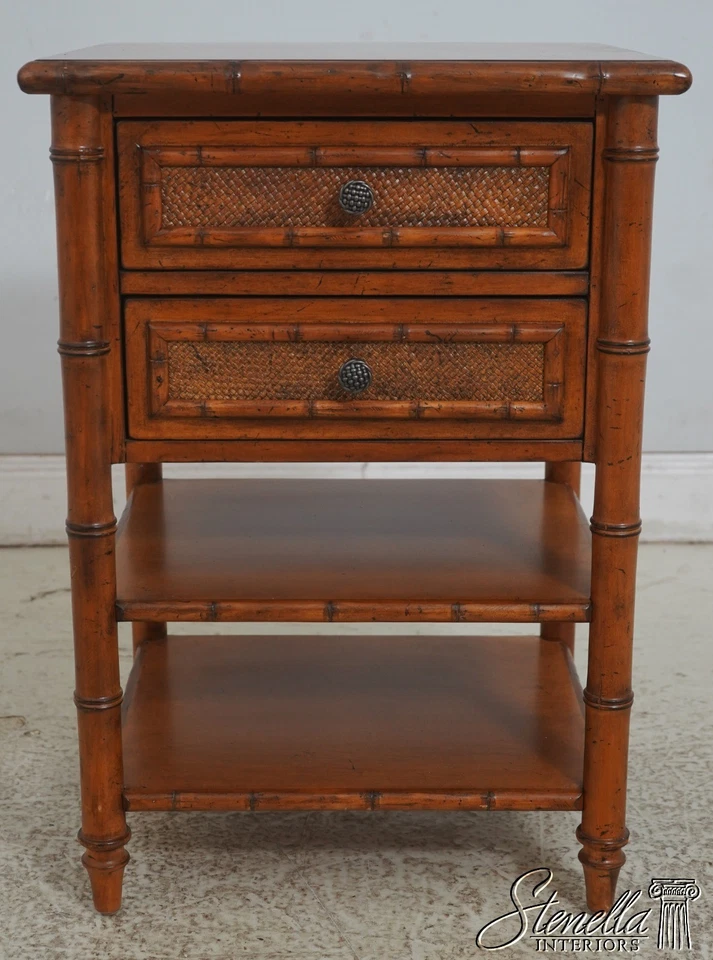 70593: Mesitas de noche estilo isla con forma de bambú TOMMY BAHAMA Foto 2 de 4