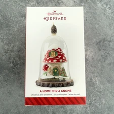 Hallmark Ornament A Home for a Gnome 2014 Mushroom House Dome Cottagecore NEW
