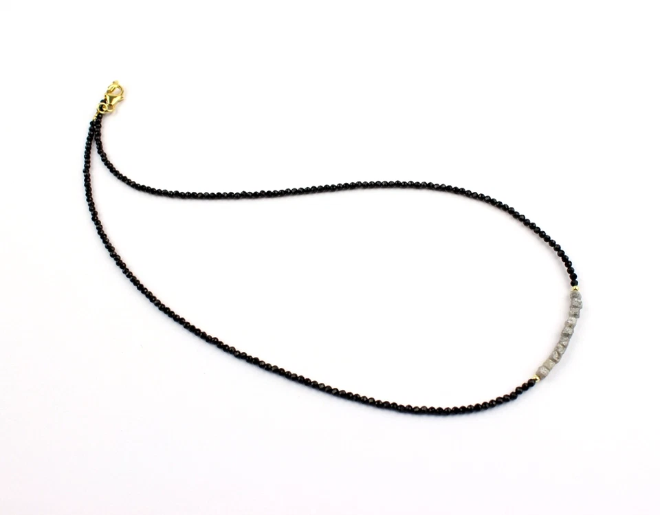 Collana In Spinello Con Cubi Di Diamante Grezzo Bianco-Grigio Regalo 46 Cm - Immagine 3 di 4