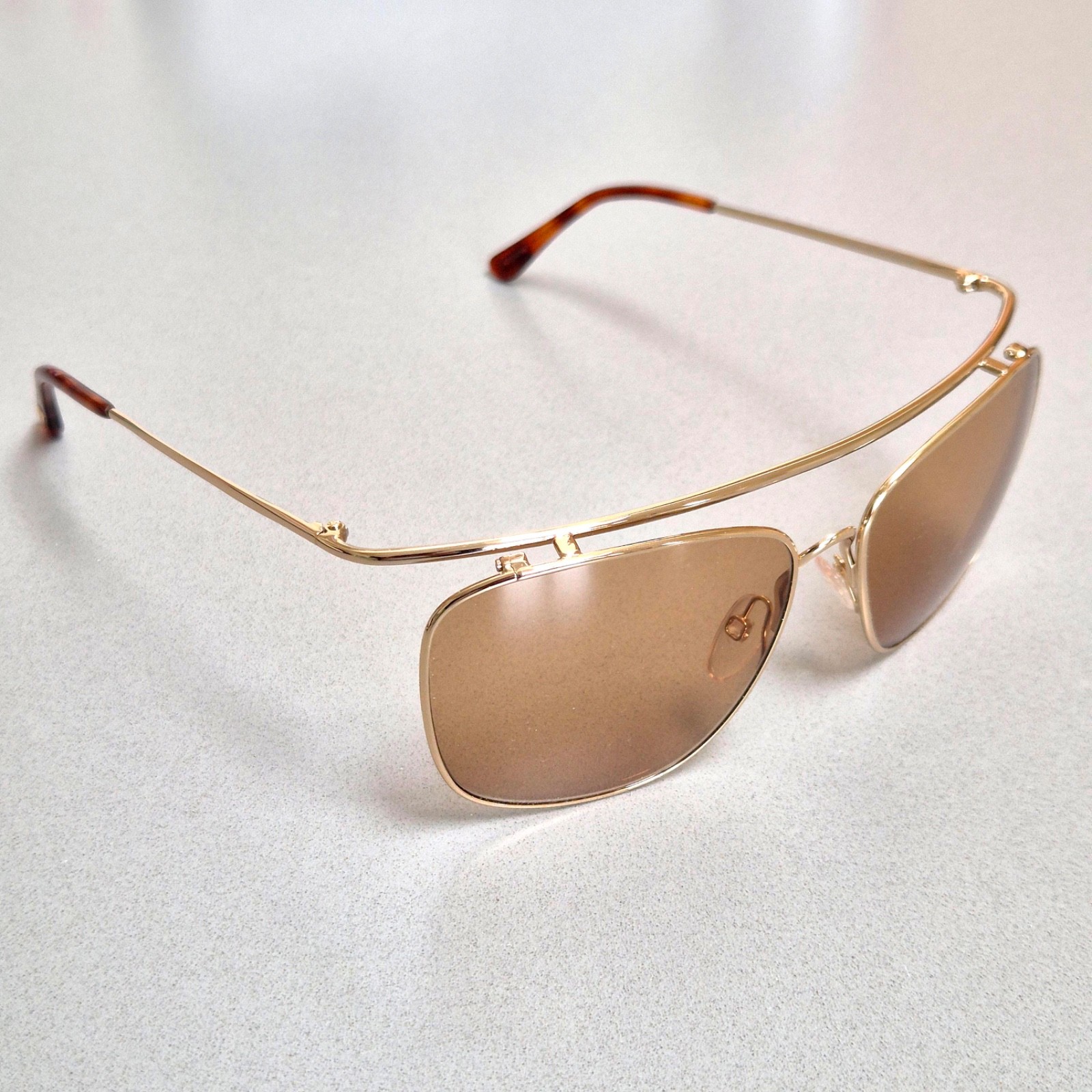 *RARE* | Vintage Tom Ford women's gold sunglasses | Harry TF192 | 28E colour image 4