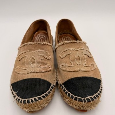 Chanel Espadrilles Women Size 39 Tan Black Fair Frayed CC Logo G29762