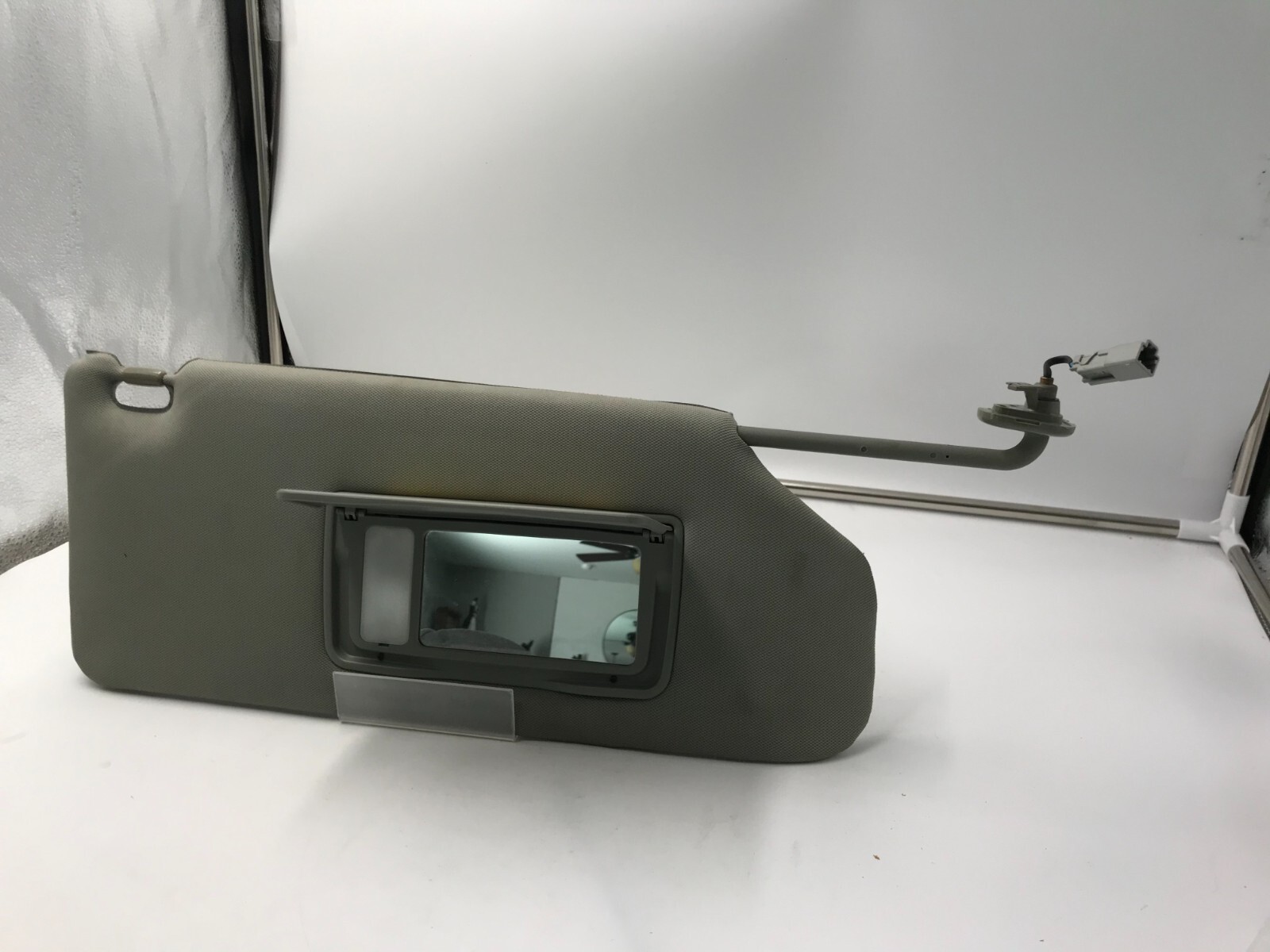 2006-2010 Honda Odyssey Passenger Sun Visor Gray OEM SV1092