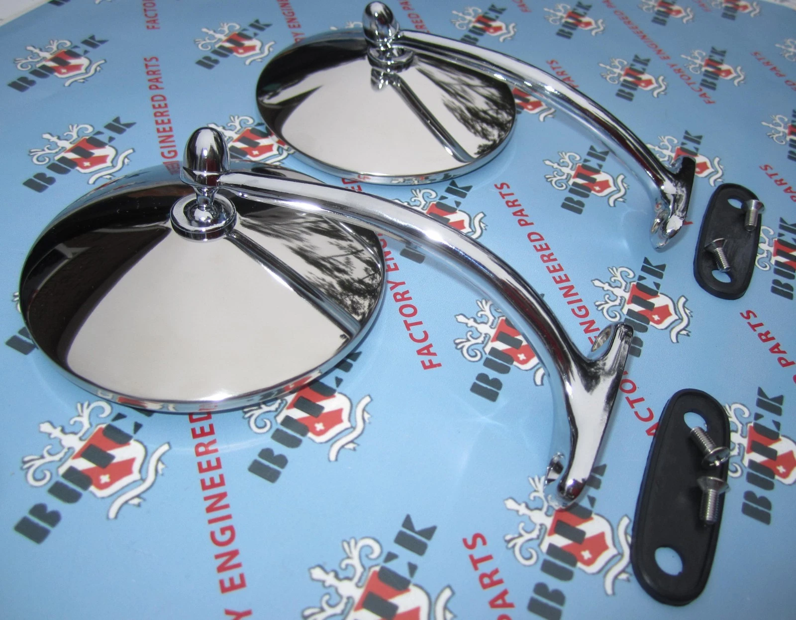 1939-1947 Buick Outside Rear View Mirrors | All GM King Bee | Show Quality
Opens in a new window or