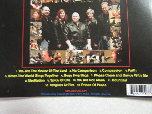 UBU/U*B*U BAND WHEN THE WORLD SINGS TOGETHER 13 TRK 2005 CD *VERY GOOD COND* OOP Foto 3 de 4