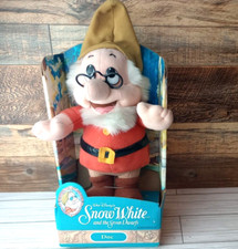 Mattel Walt Disney  s Snow White  The Seven Dwarfs Doc Plush 12" 1992