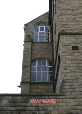 FOTO FENSTER UND MAUERWERK DETAIL AN DER ST MARY'S CE GRUNDSCHULE CUNDY STREET W