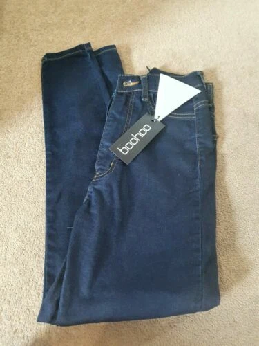 Boohoo Regular Size Jeans for Women