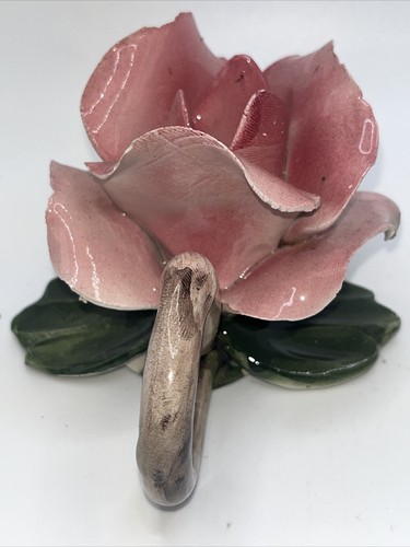 VTG pair Capodimonte PINK ROSE CANDLE HOLDERS Figurine Handle Candlestick Italy - Picture 9 of 13