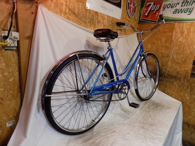 1968 SCHWINN BREEZE 3-SPEED VINTAGE BICYCLE COLLEGIATE RACER