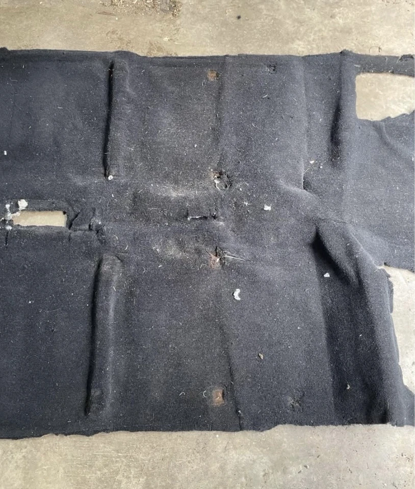 1989 - 1995 Toyota Pickup Carpet - Image 4 of 4