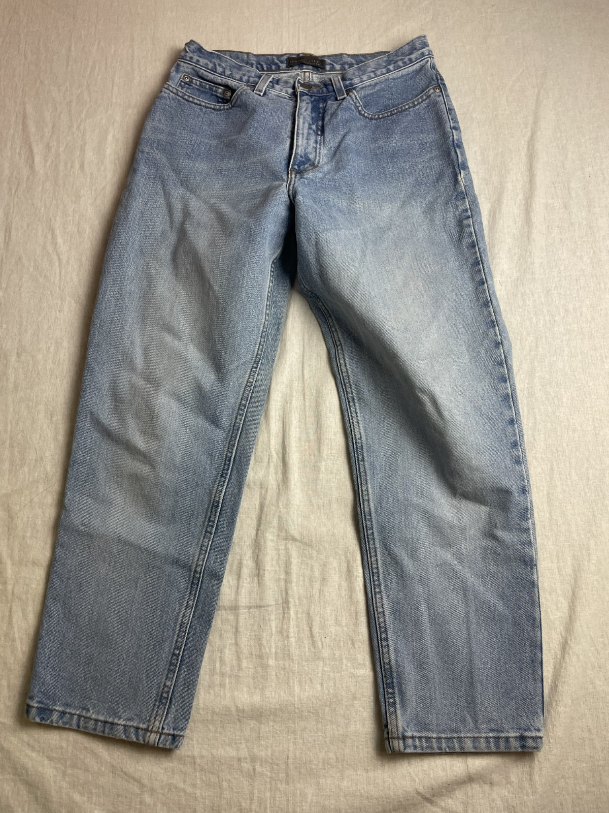 Vintage 90s Y2K Relativity Light Wash Blue Womens Size 8 Petite Denim Mom Jeans