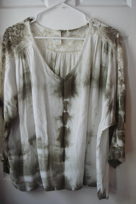 FREELOADER  WOMEN TOP SIZE M