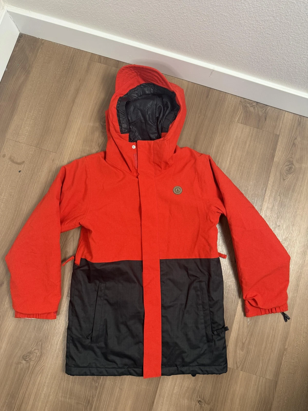 Volcom Woodland Ins Jacket Mens Large Red Black Hooded Waterproof Ski Snowboard