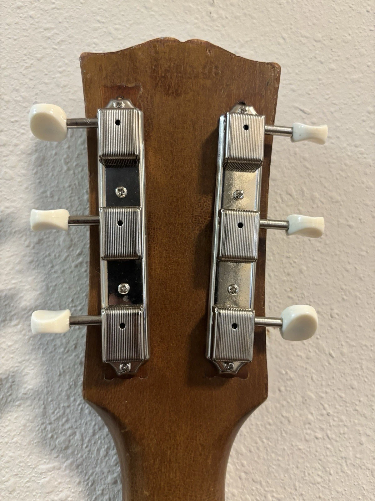 Picture 4 of 11