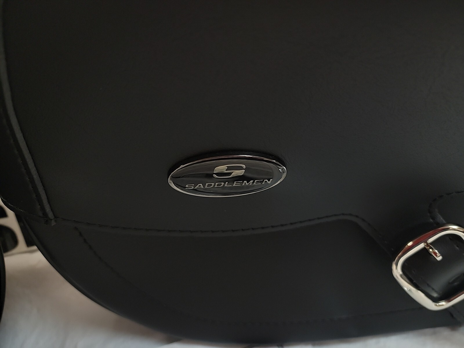 Harley Dyna Saddlemen Saddlebags Tear Drop Quick Release 35010463 3501