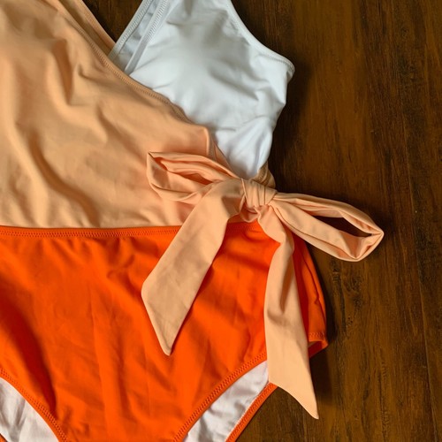 NUEVO CON ETIQUETAS CUPHE Colorblock Summering Traje de baño de una pieza Acento de moño Para mujer Talla L W5729 - Imagen 6 de 11