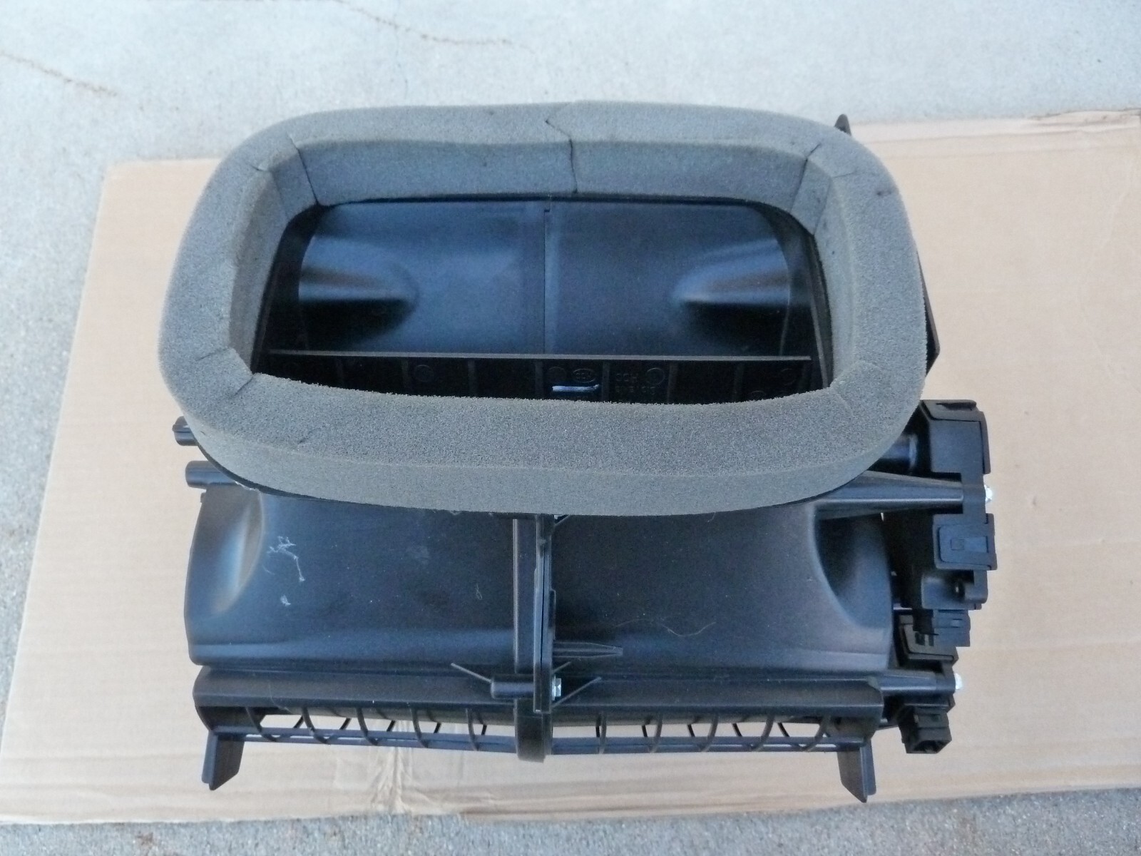 OEM Lamborghini Huracan Blower Motor Fan Heater Box Housing Assembly