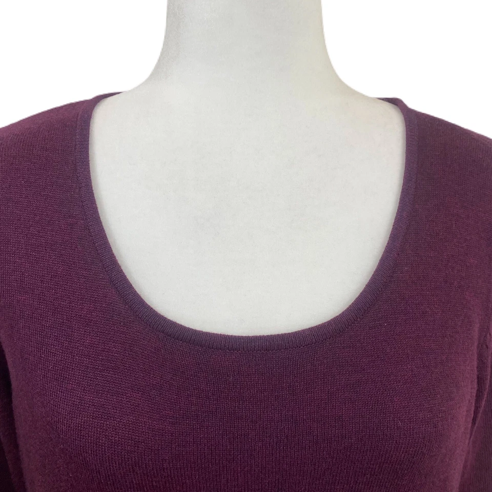 Vestido Neiman Marcus tejido púrpura con detalles de bolsillo de cuero sintético en la parte delantera talla L Foto 2 de 4