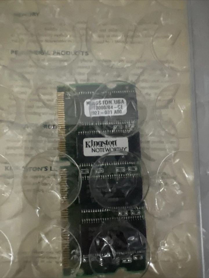 KTT8000 /64 Kingston Toshiba 64MBSoDimm Memory Lot Of 4 - Image 4 of 4