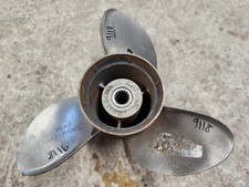 Genuine Evinrude/Johnson/OMC Cobra OEM Propeller 15x15 – Aluminum 3-Blade, Right Hand, With Hub Kit