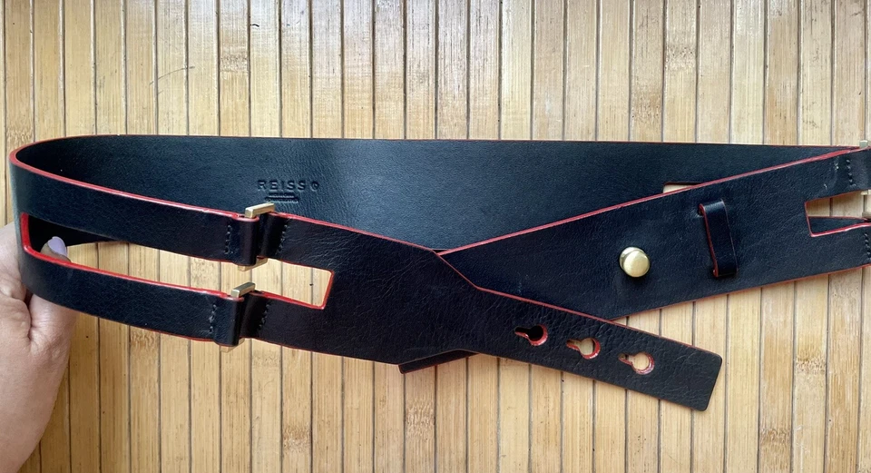 Reiss mod retro op art cuero negro con herrajes rojos, dorados cinturón de vestir ancho.L Foto 3 de 4