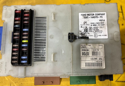 FORD MONDEO MK4 2.2 TDCi BODY CONTROL MODULE FUSE BOX BCM 7G9T-14A073-YC 1681103