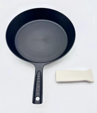 Cooklife 10 Inch Black Smoot Cast Iron Round Skillet With Lid - New