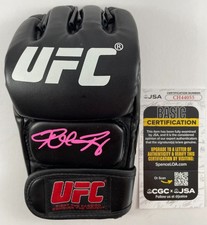 Surprise Ronda Rousey Autograph Cards, Belts in 2013 Topps UFC Knockout 20