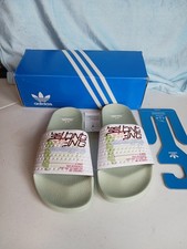 Adidas ADILETTE SLIDES LINEN GREEN AND WHITE Size 6 Brand New