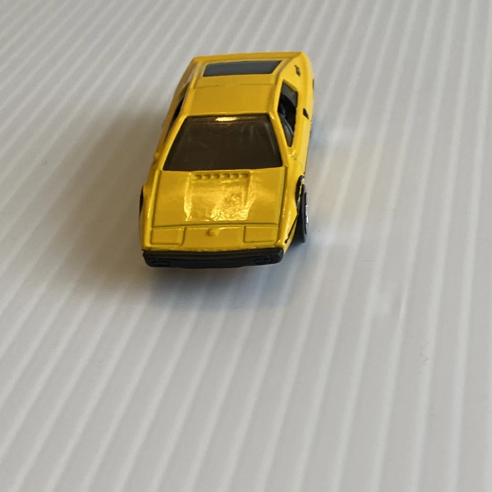Lotus Esprit S1 Yellow Black 2016 HW Exotics 2/10 - Image 3 of 4