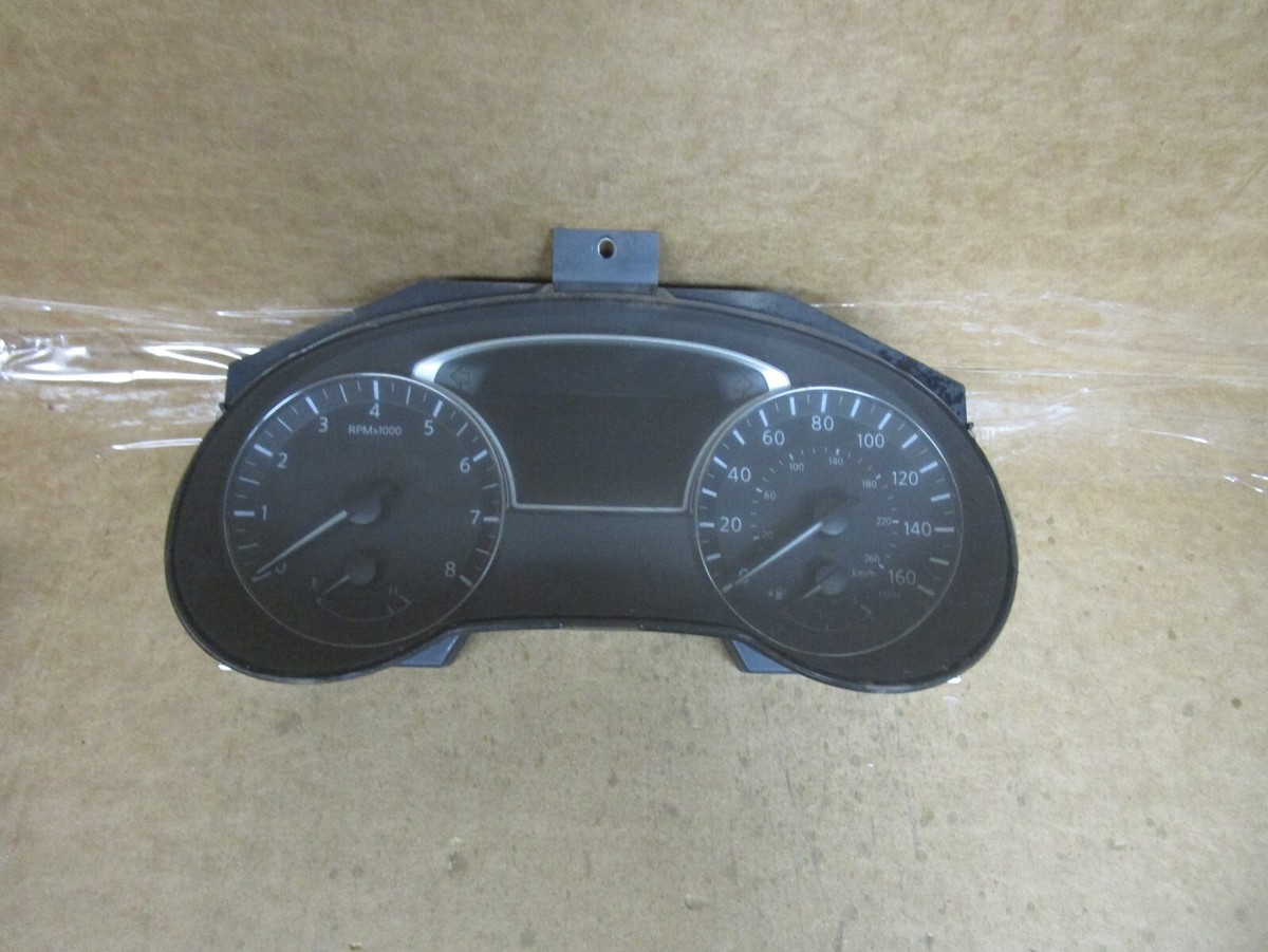 17 2017 Nissan Pathfinder Speedometer Instrument Cluster 95k