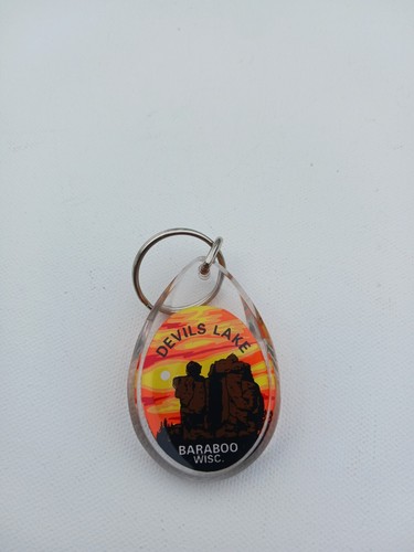 Devils Lake Baraboo Wisc. Key Chain - Picture 3 of 4