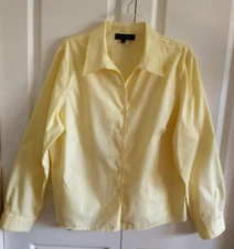 Jones Wear Women's  Button Up Blouse Quick Care Long Sleeve Pale Yellow Top - 18