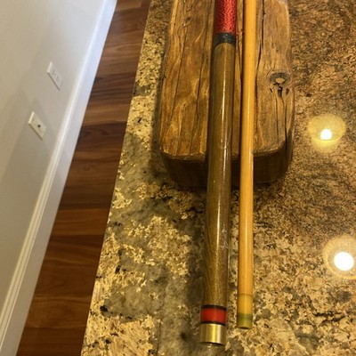 Vintage Elton Pool/Billiard Cue Stick EAGLE Model